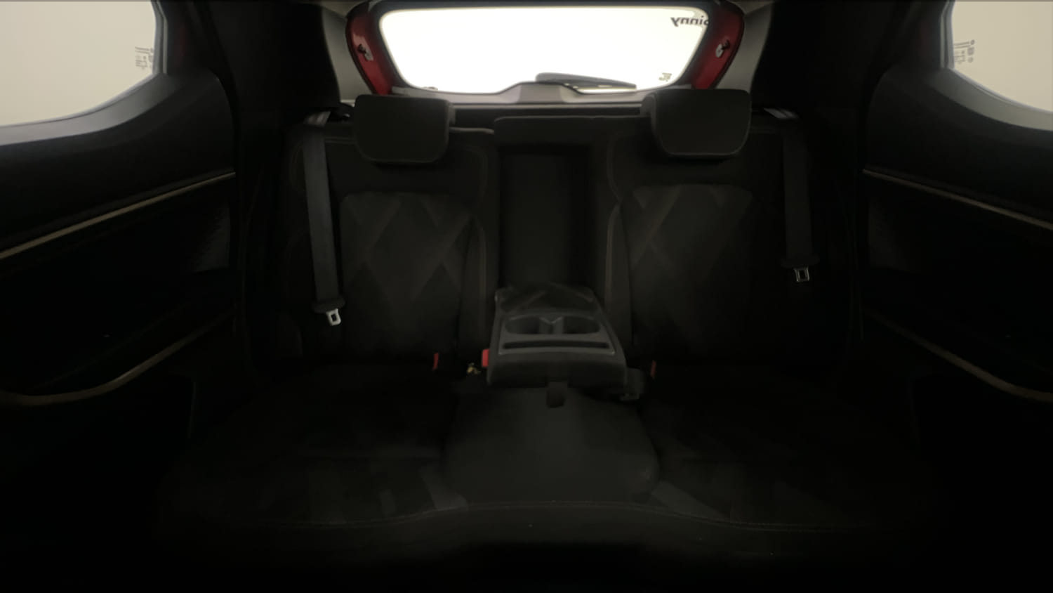 Used 2022 Renault Kiger RXT (O) MT Dual Tone Petrol Manual interior REAR SEAT CONDITION VIEW