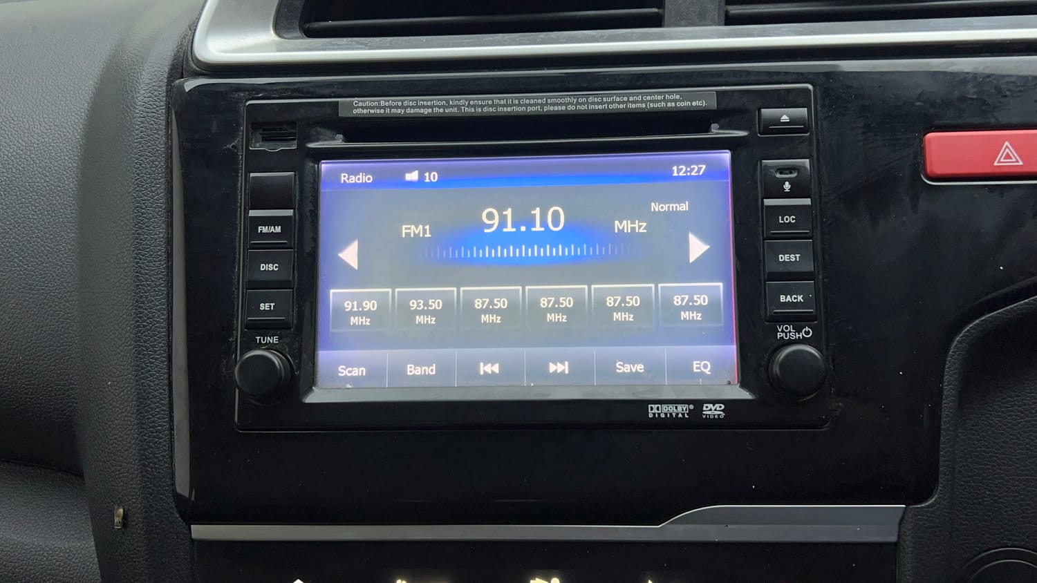 Used 2016 Honda Jazz VX Petrol Petrol Manual top_features Integrated (in-dash) music system