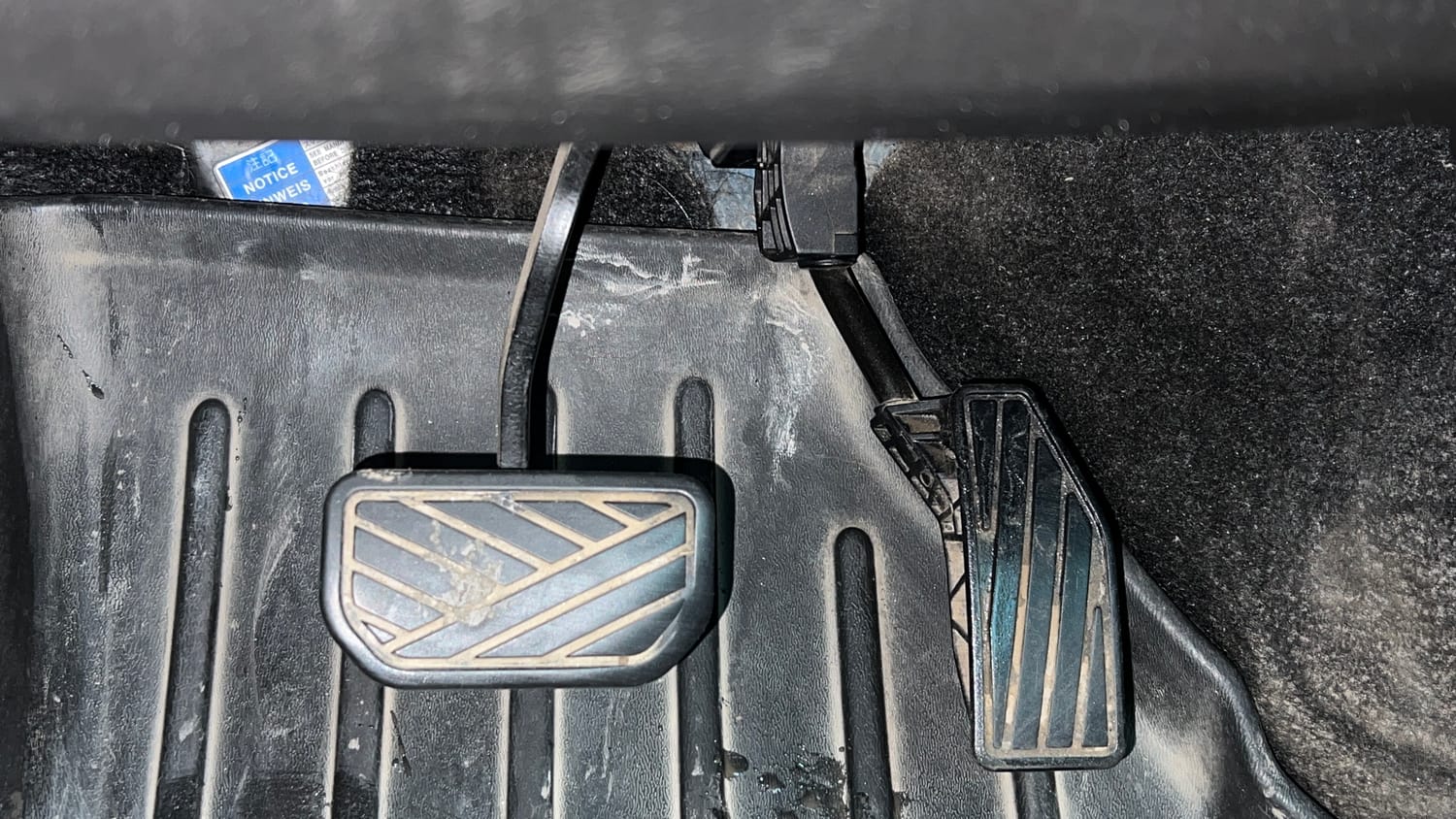 Used 2020 Toyota Glanza V CVT Petrol Automatic interior PEDALS VIEW