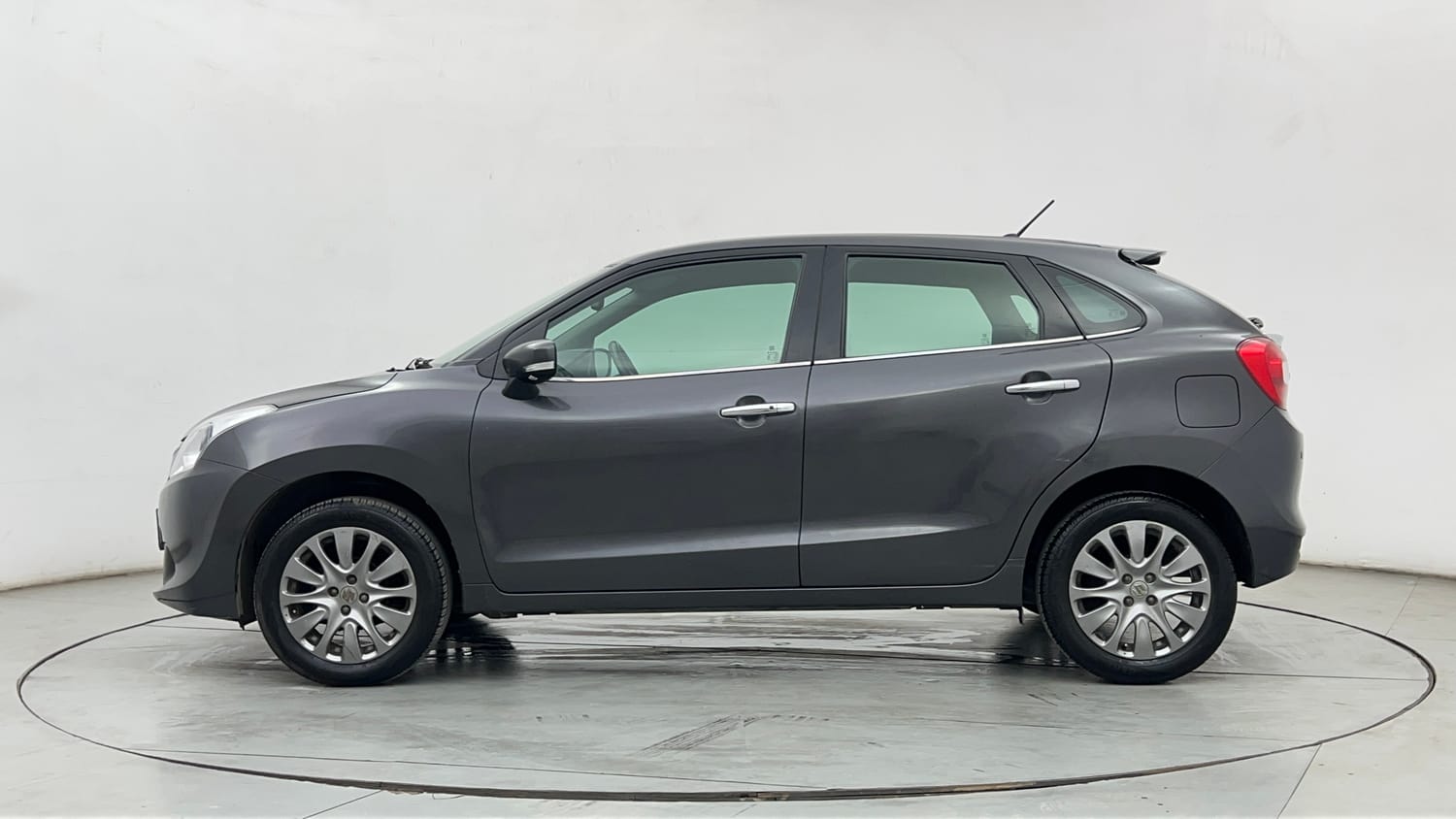 Used 2016 Maruti Suzuki Baleno Zeta 1.2 Petrol Manual exterior LEFT SIDE VIEW
