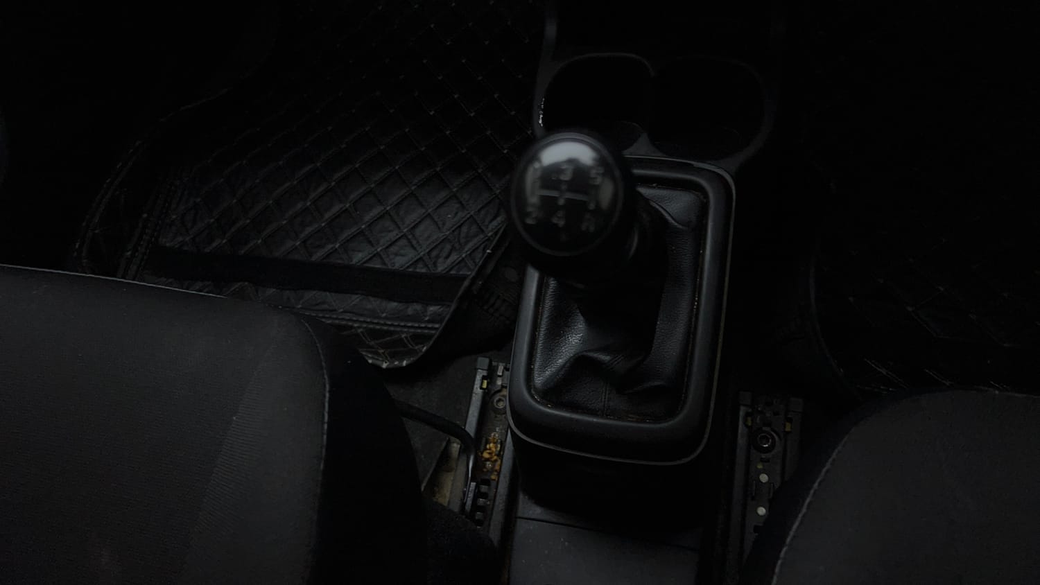 Used 2021 Maruti Suzuki S-Presso VXi Plus Petrol Manual interior GEAR  KNOB VIEW