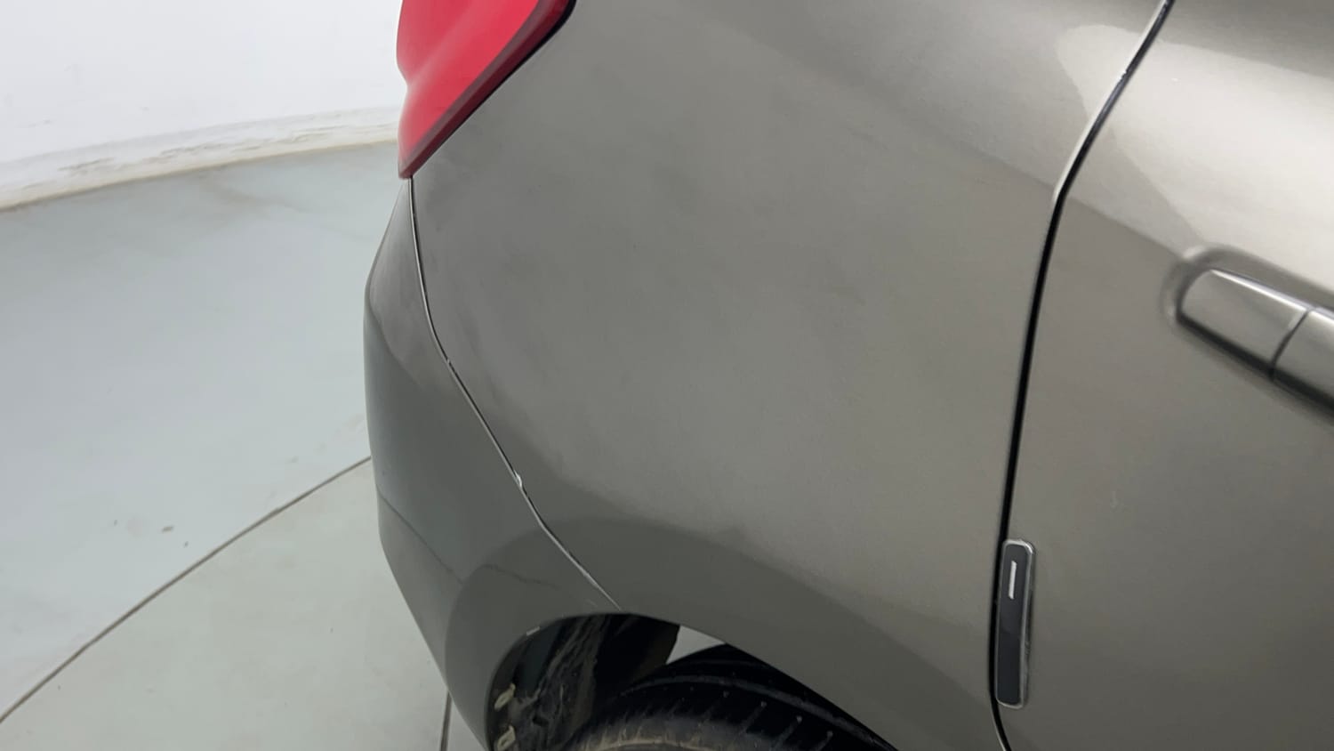 Used 2020 Maruti Suzuki Dzire VXi Petrol Manual dents MINOR SCRATCH