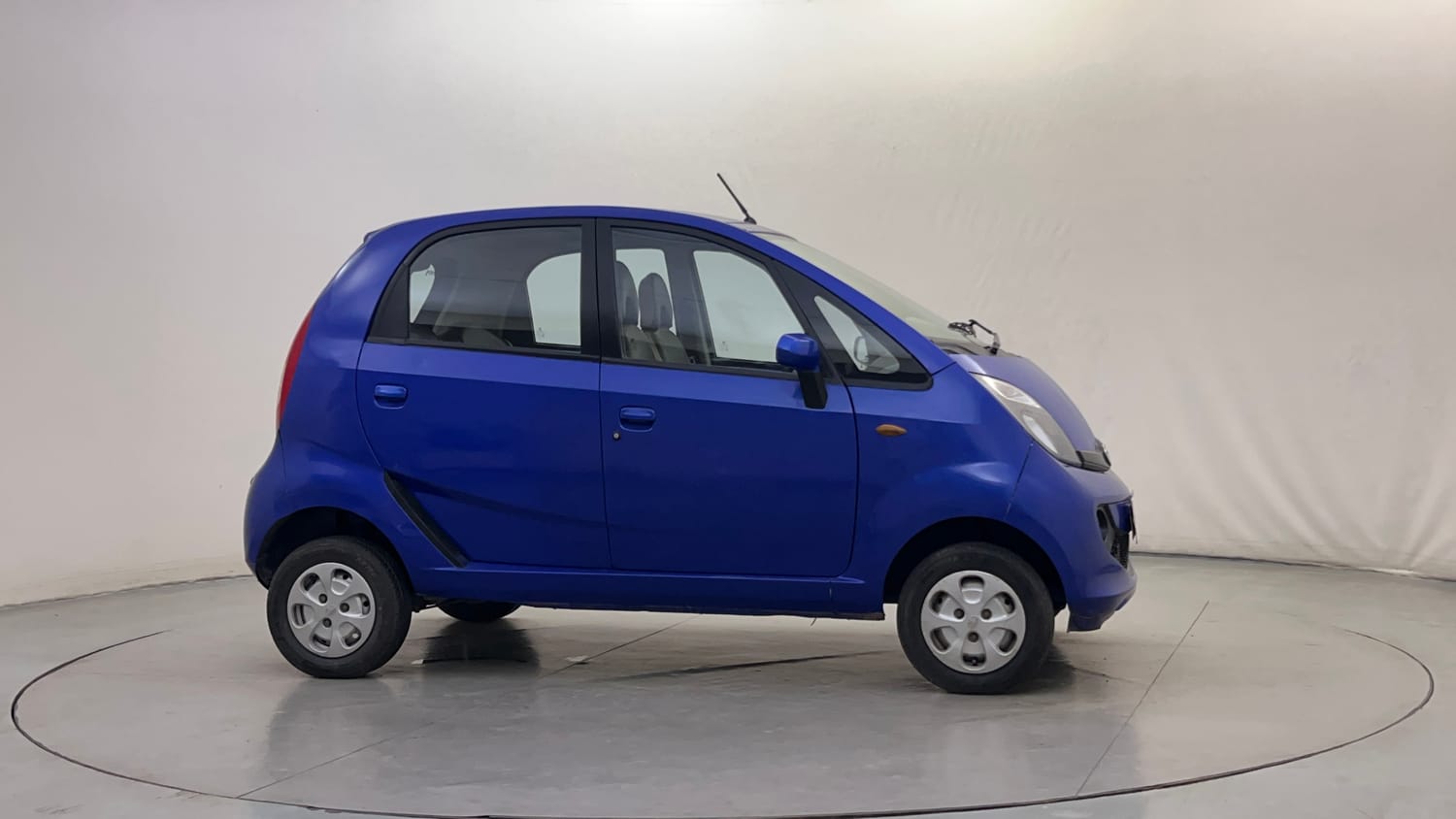 Used 2016 Tata Nano Twist XT Petrol Manual exterior RIGHT SIDE VIEW