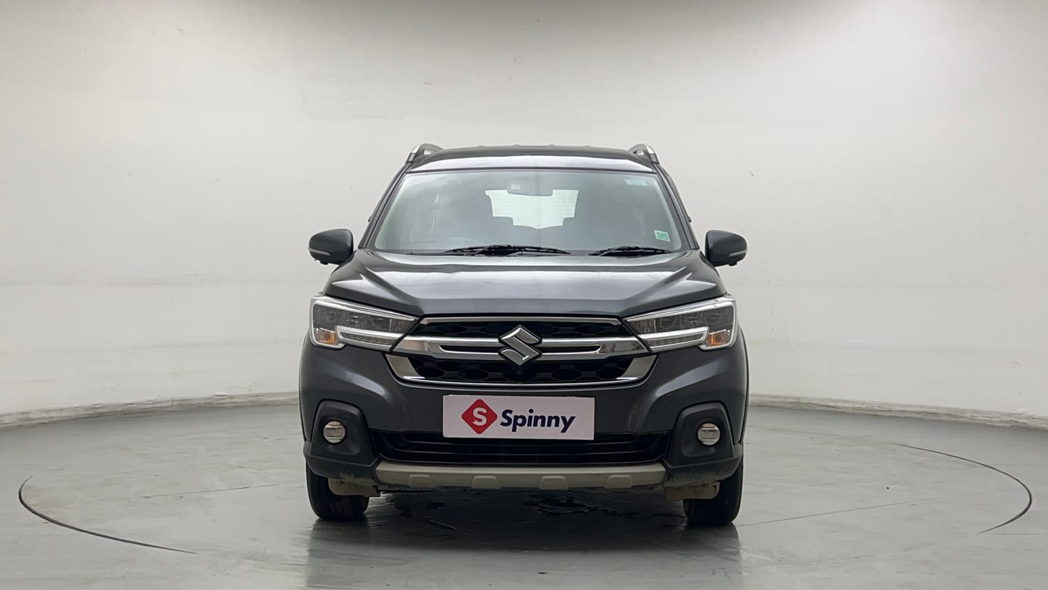 Used 2024 Maruti Suzuki XL6 Alpha AT Petrol Petrol Automatic exterior FRONT VIEW