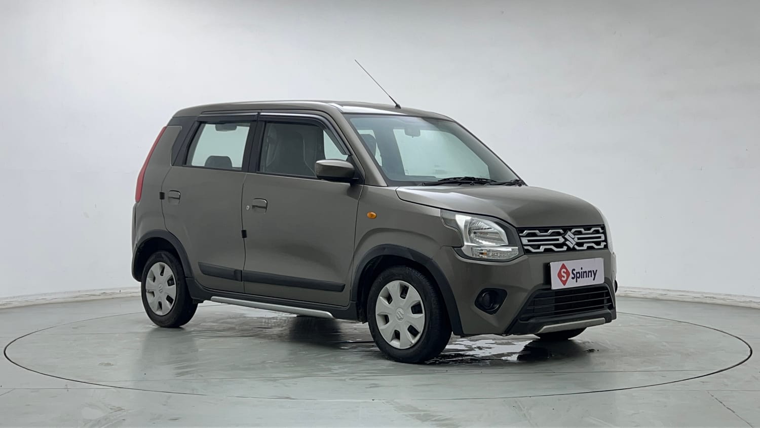 Used 2020 Maruti Suzuki Wagon R 1.0 VXi (O) 1.0 AMT Petrol Automatic exterior RIGHT FRONT CORNER VIEW