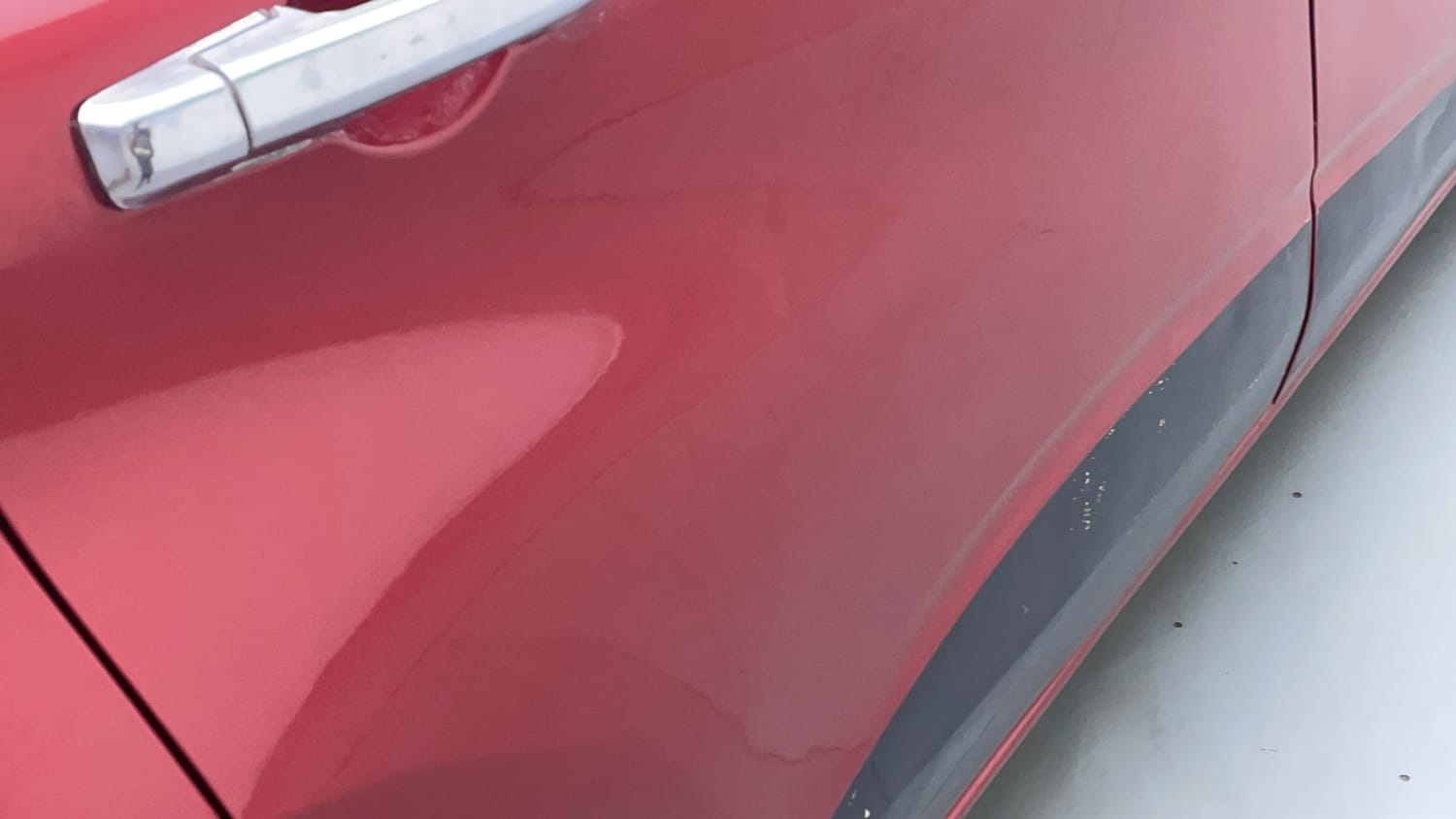 Used 2020 Renault Triber RXZ Petrol Manual dents MINOR SCRATCH