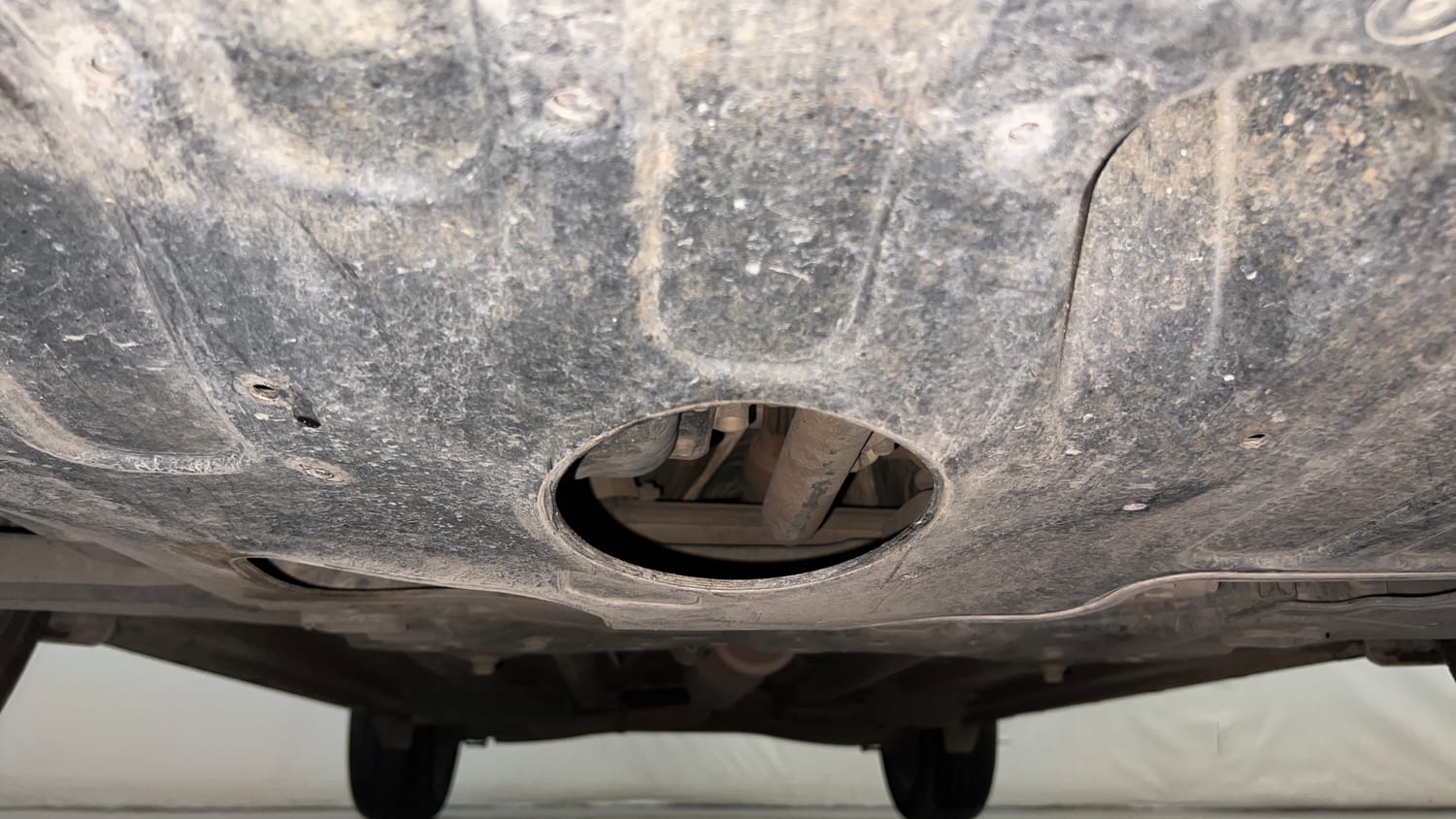 Used 2019 kia Seltos GTX Plus DCT 1.4 Petrol Automatic extra FRONT LEFT UNDERBODY VIEW