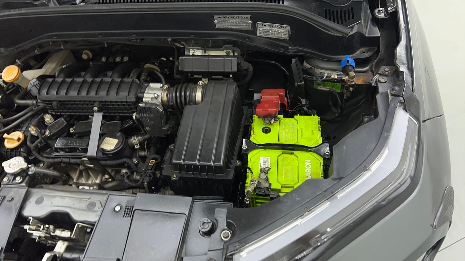 Used 2023 Tata Punch Adventure RHYTHM PACK MT Petrol + CNG (Outside Fitted) Cng Manual engine ENGINE LEFT SIDE VIEW