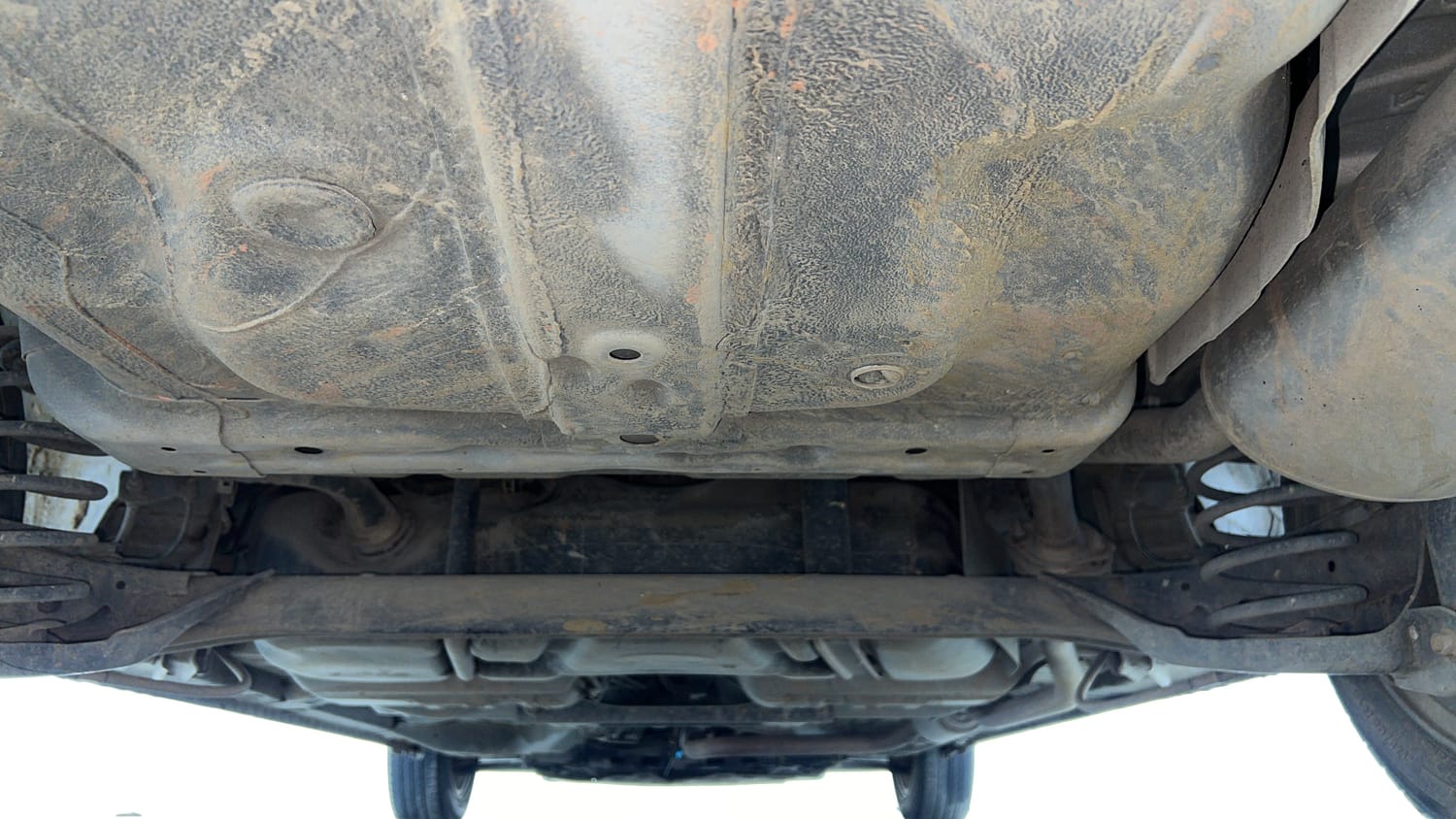 Used 2019 Honda City V CVT Petrol Petrol Automatic extra REAR UNDERBODY VIEW (TAKEN FROM REAR)