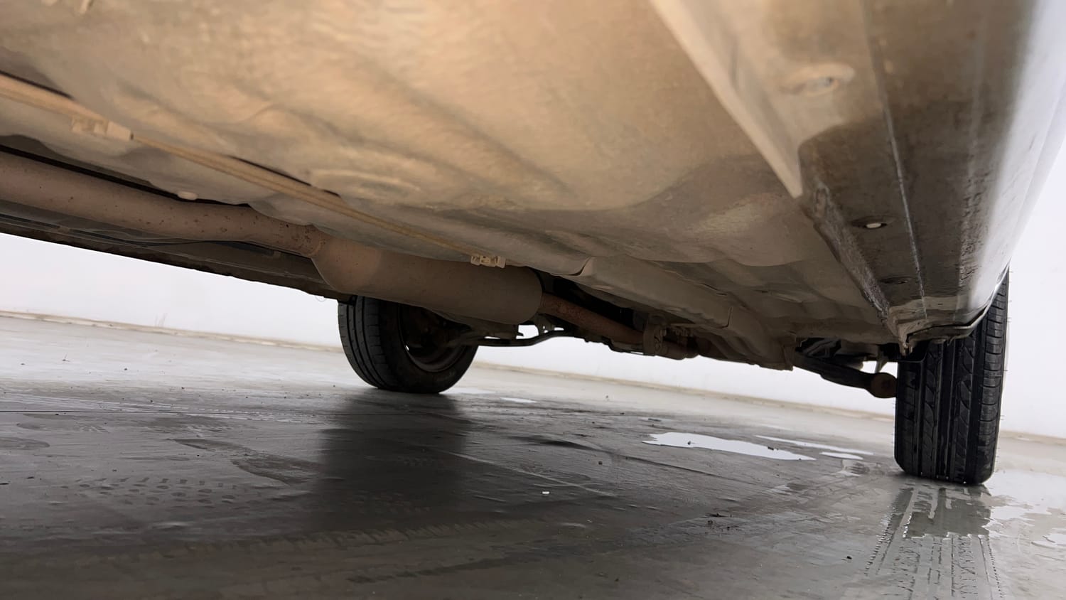Used 2015 Maruti Suzuki Alto K10 VXi Petrol Manual extra REAR RIGHT UNDERBODY VIEW