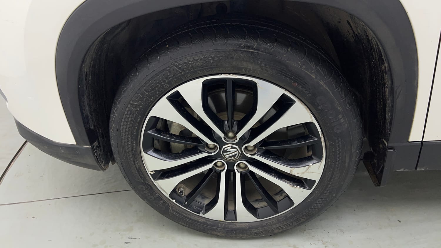Used 2021 MG Motors Hector Sharp 1.5 Petrol Turbo DCT Petrol Automatic tyres LEFT FRONT TYRE RIM VIEW