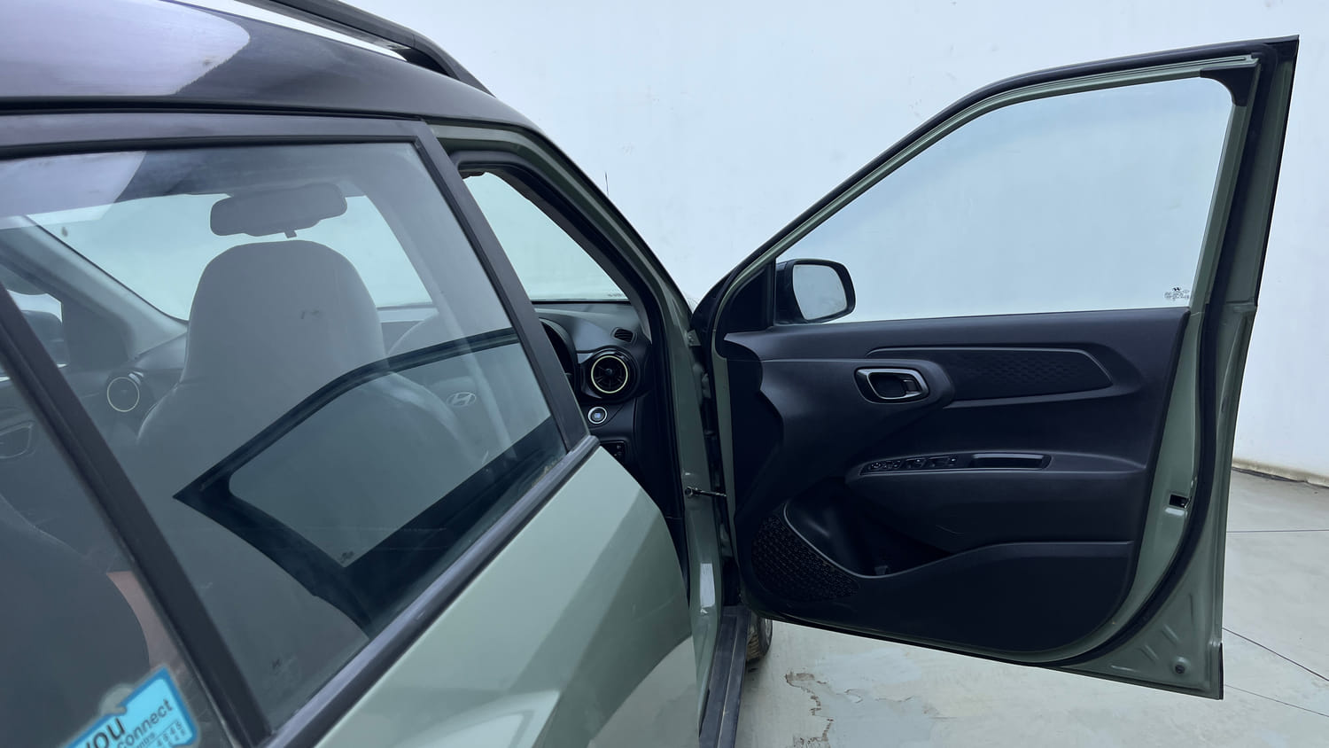Used 2023 Hyundai Exter SX (O) Connect 1.2 AMT Dual Tone Petrol Automatic interior RIGHT FRONT DOOR OPEN VIEW