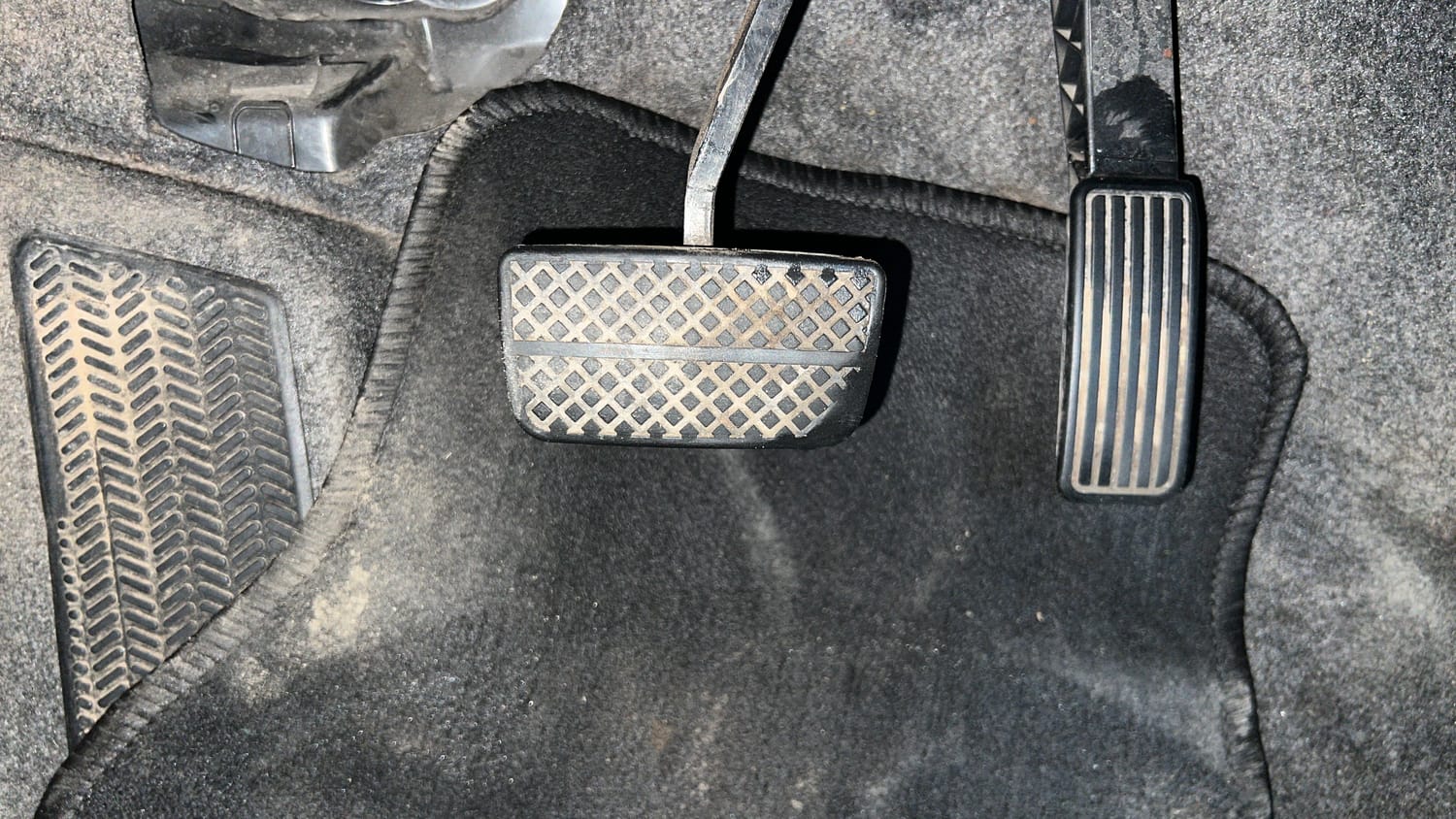 Used 2020 Honda Amaze 1.2 S CVT Petrol Petrol Automatic interior PEDALS VIEW