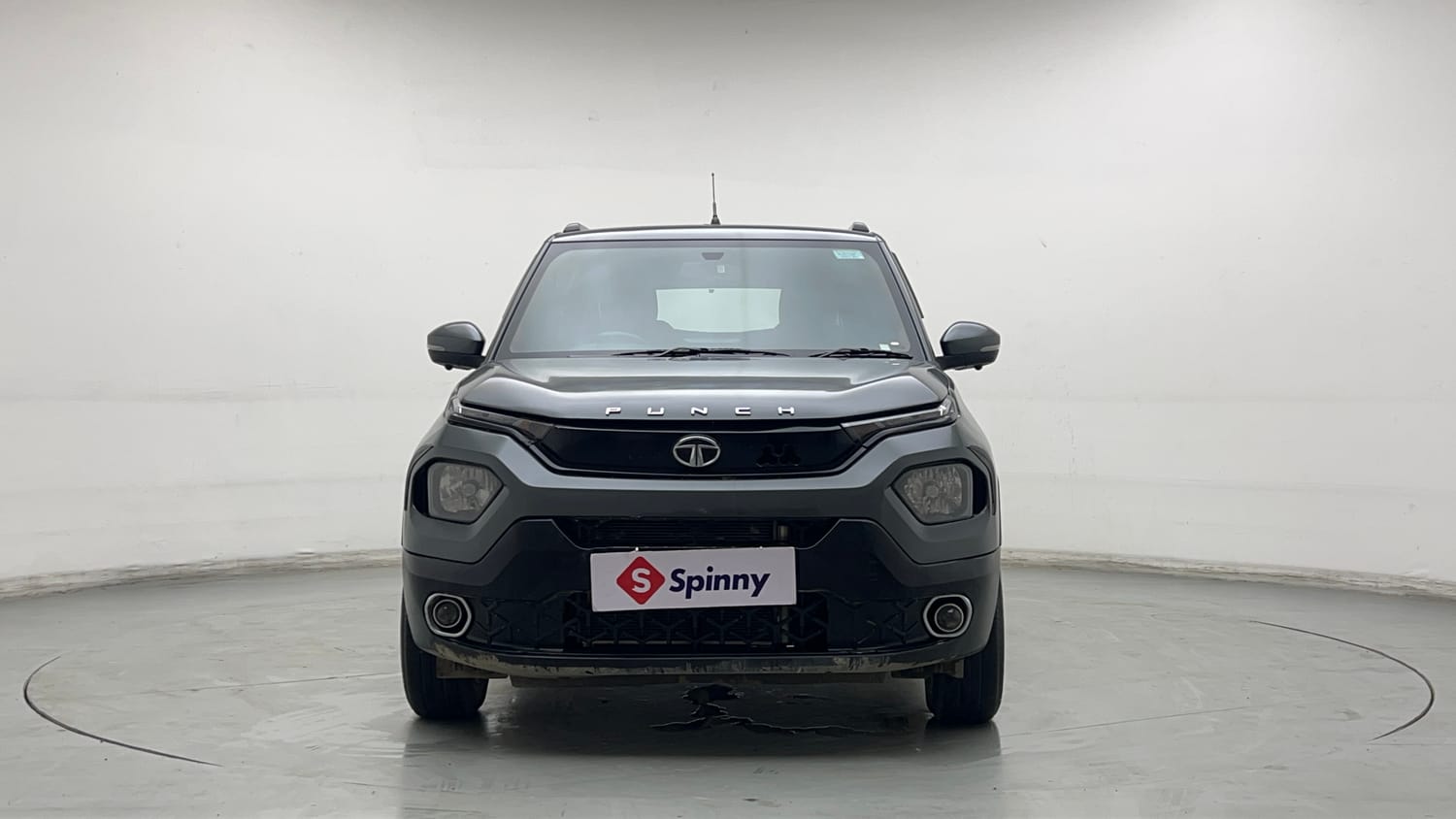 Used 2023 Tata Punch Adventure RHYTHM PACK MT Petrol + CNG (Outside Fitted) Cng Manual exterior FRONT VIEW