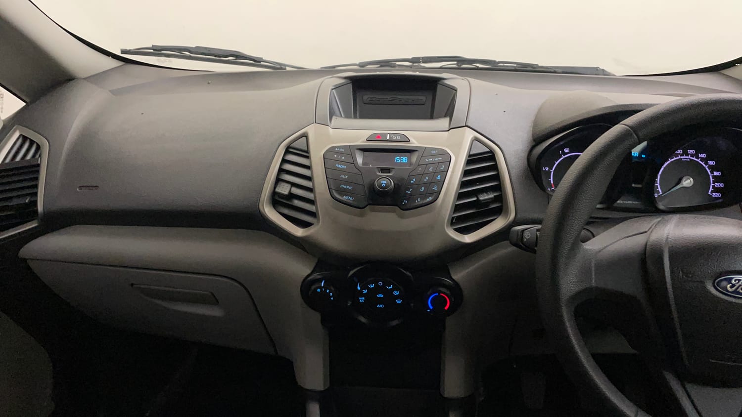 Used 2016 Ford EcoSport Ambiente 1.5L TDCi Diesel Manual interior MUSIC SYSTEM & AC CONTROL VIEW