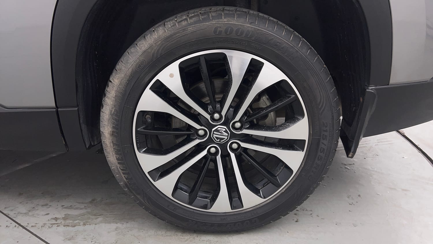 Used 2021 MG Motors Hector Sharp 1.5 Petrol Turbo DCT Petrol Automatic tyres LEFT REAR TYRE RIM VIEW