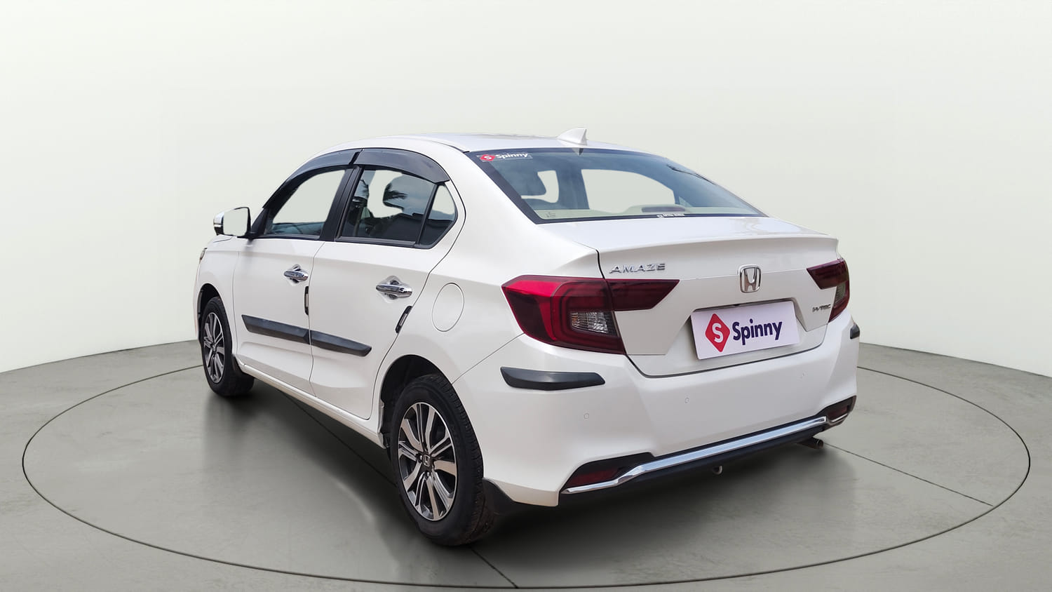 Used 2022 Honda Amaze VX CVT 1.2 Petrol Petrol Automatic exterior LEFT REAR CORNER VIEW