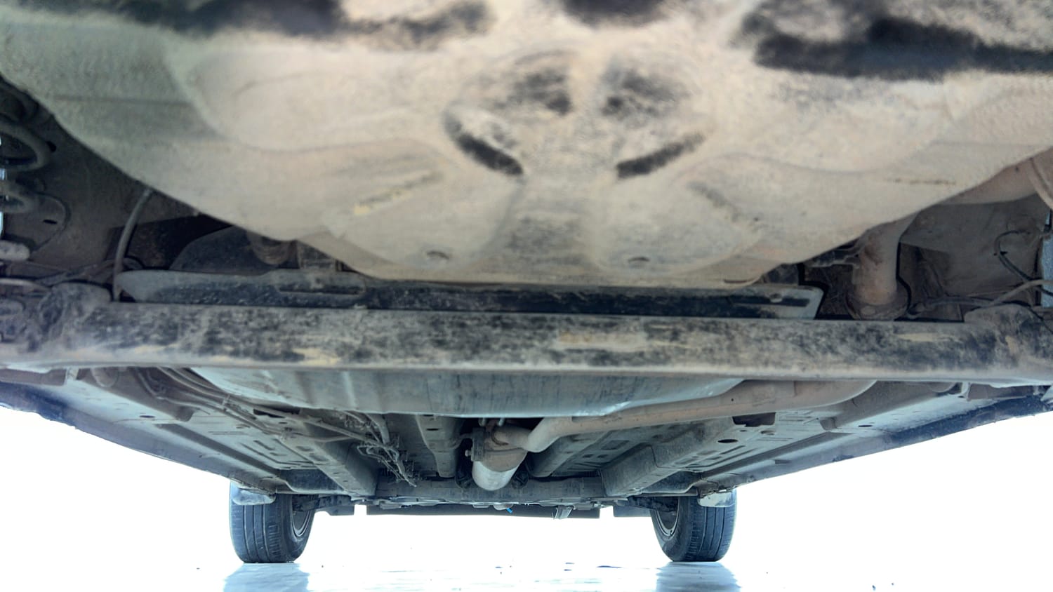 Used 2023 Tata Punch Adventure RHYTHM PACK MT Petrol + CNG (Outside Fitted) Cng Manual extra REAR UNDERBODY VIEW (TAKEN FROM REAR)
