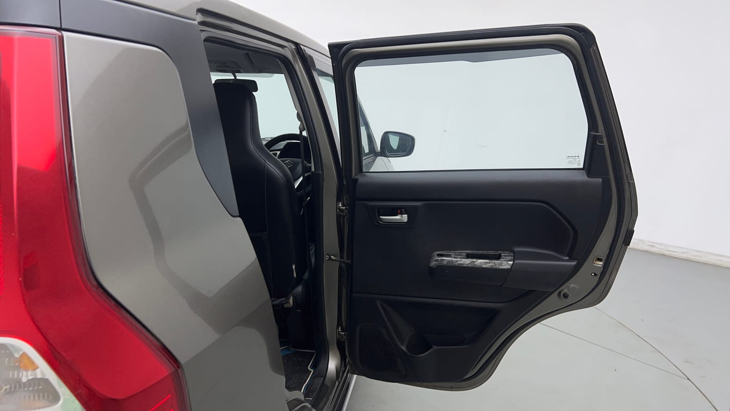 Used 2020 Maruti Suzuki Wagon R 1.0 VXi (O) 1.0 AMT Petrol Automatic interior RIGHT REAR DOOR OPEN VIEW
