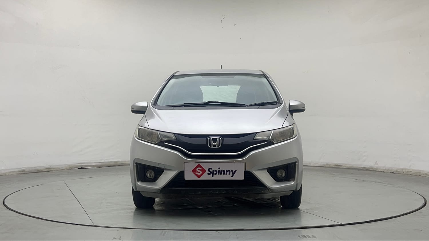 Used 2016 Honda Jazz VX Petrol Petrol Manual exterior FRONT VIEW