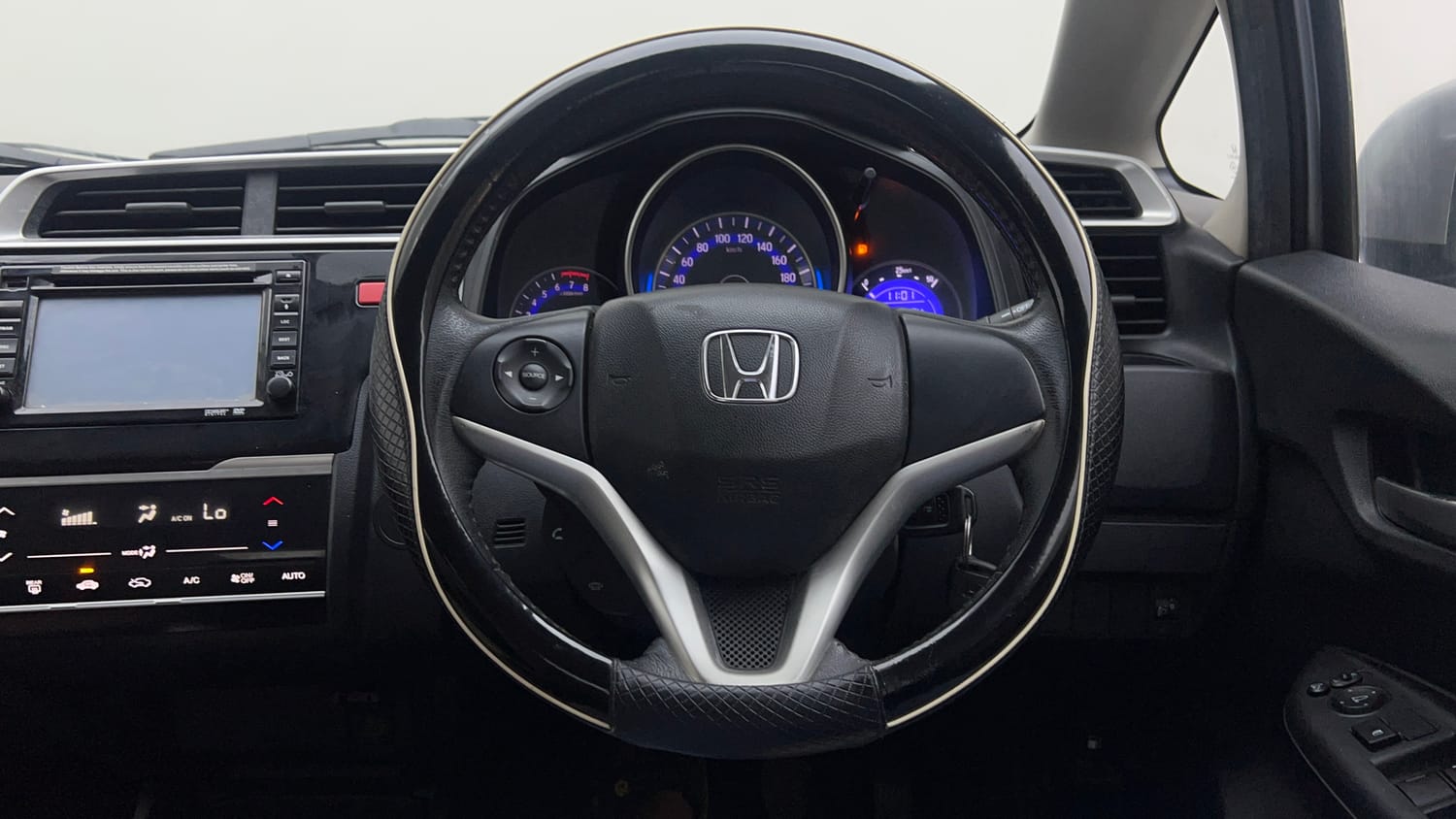 Used 2016 Honda Jazz VX Petrol Petrol Manual interior STEERING VIEW