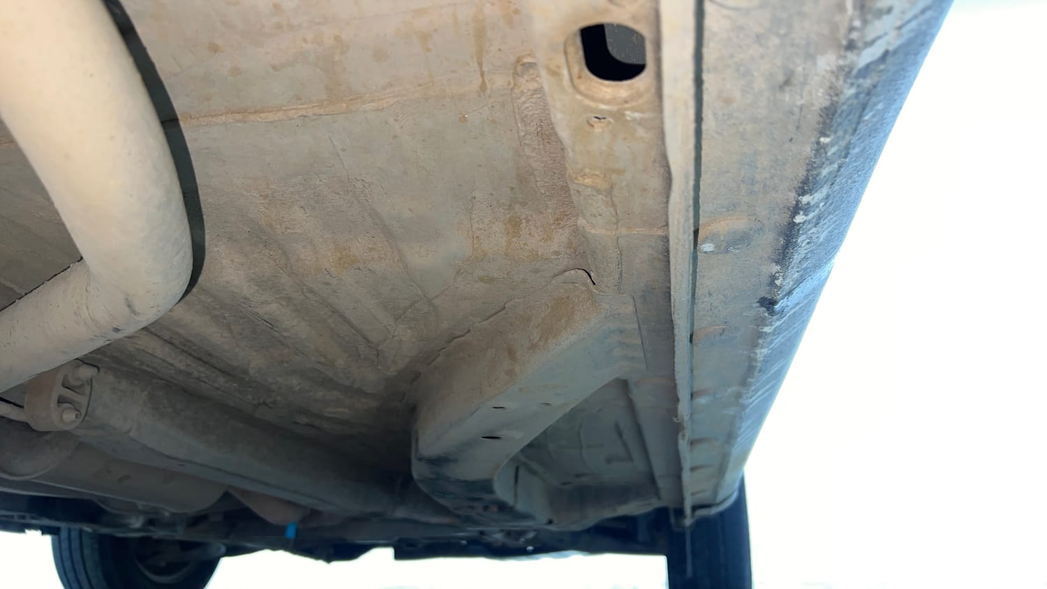 Used 2014 Honda Amaze 1.2 S i-VTEC Petrol Manual extra REAR RIGHT UNDERBODY VIEW