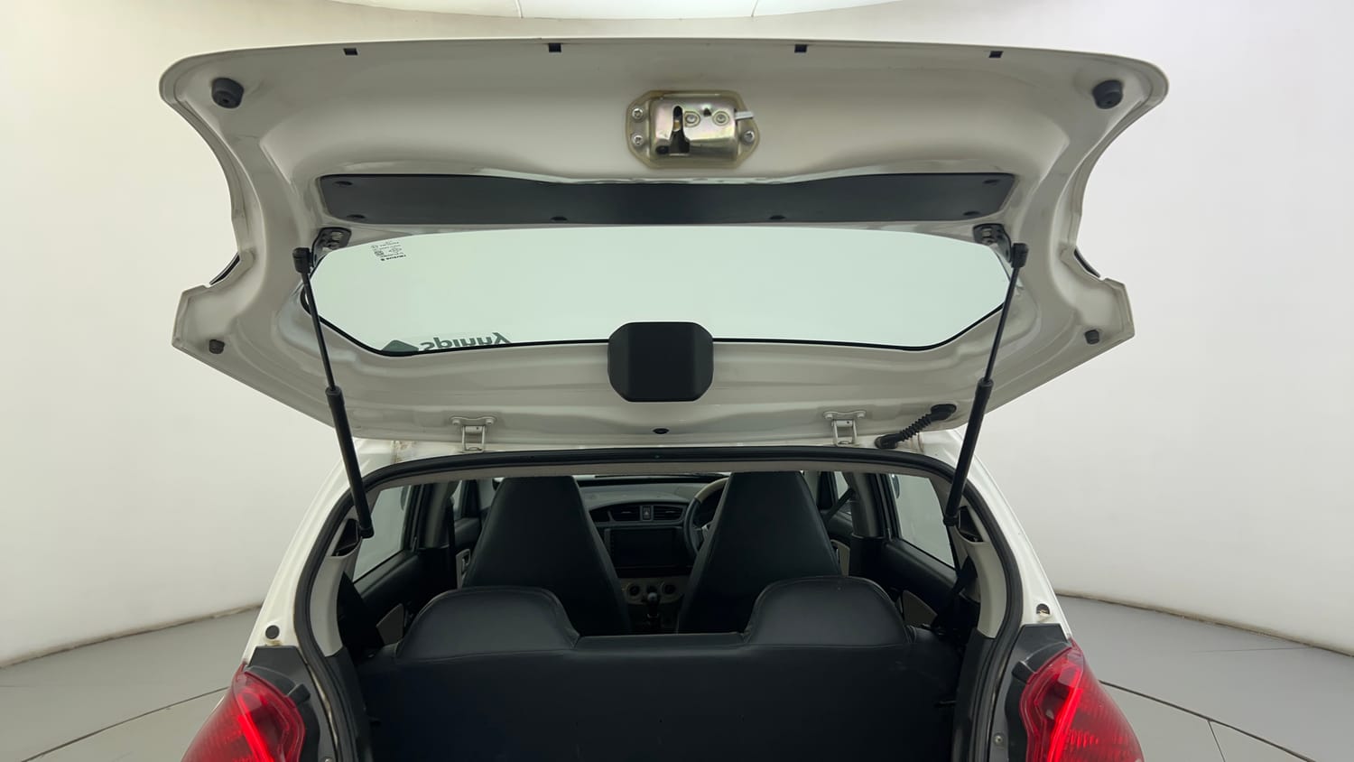 Used 2019 Maruti Suzuki Alto 800 LXi Petrol Manual interior DICKY DOOR OPEN VIEW