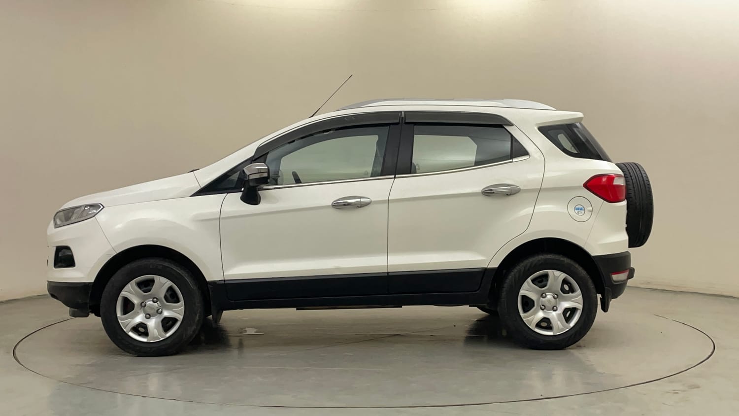 Used 2016 Ford EcoSport Ambiente 1.5L TDCi Diesel Manual exterior LEFT SIDE VIEW