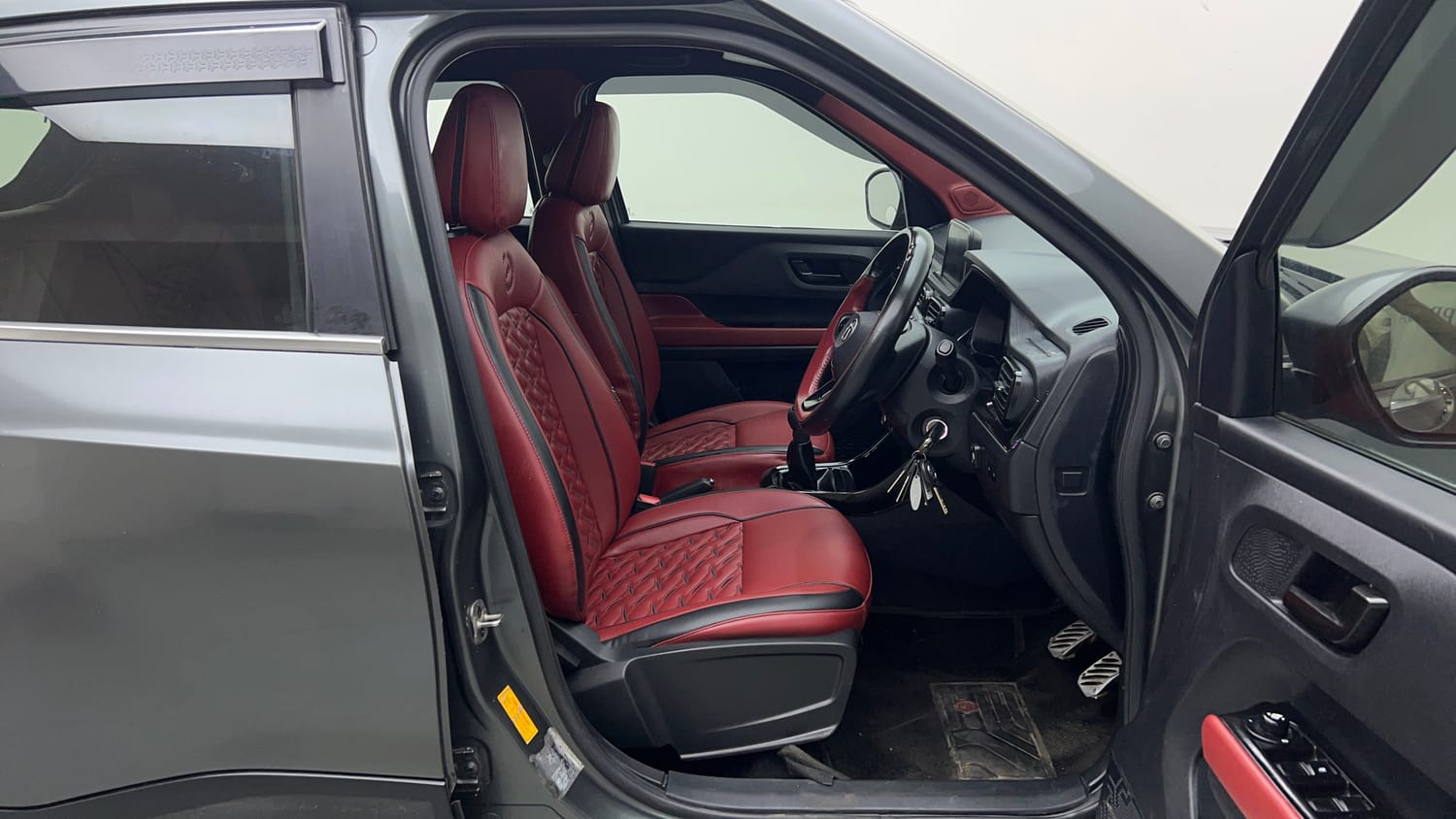 Used 2023 Tata Punch Adventure RHYTHM PACK MT Petrol + CNG (Outside Fitted) Cng Manual interior RIGHT SIDE FRONT DOOR CABIN VIEW