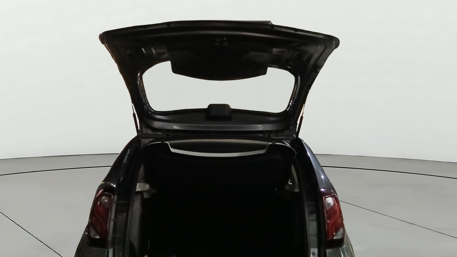 Used 2021 Renault Duster RXZ 1.3 Turbo Petrol CVT Petrol Automatic interior DICKY DOOR OPEN VIEW