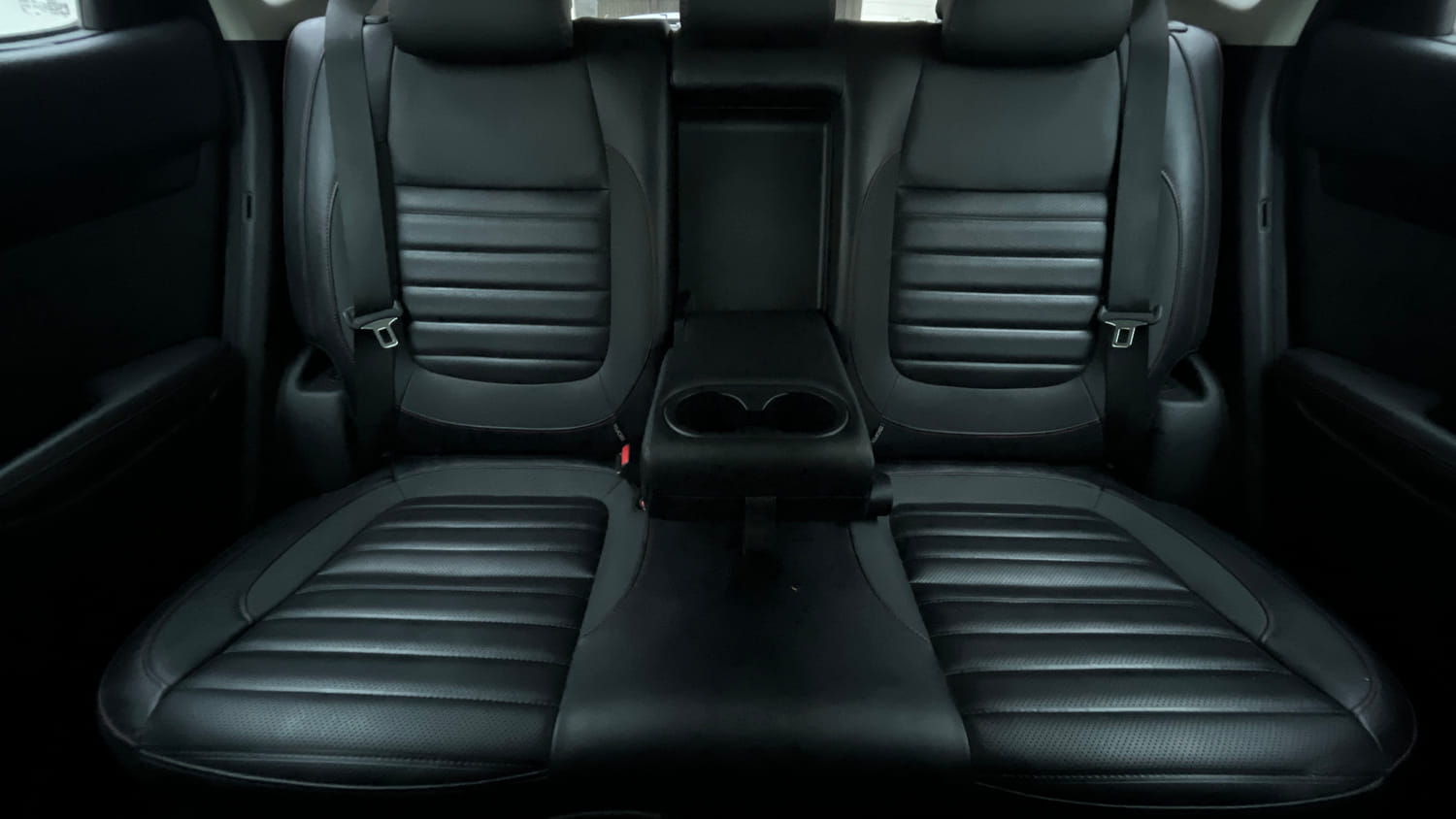 Used 2022 Kia Seltos GTX Plus 1.4 DCT Petrol Automatic interior REAR SEAT CONDITION VIEW