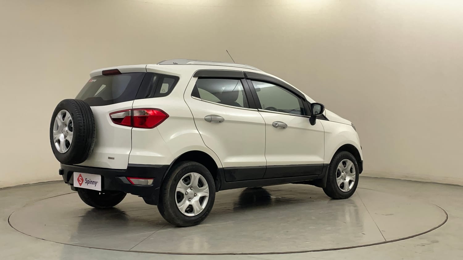 Used 2016 Ford EcoSport Ambiente 1.5L TDCi Diesel Manual exterior RIGHT REAR CORNER VIEW