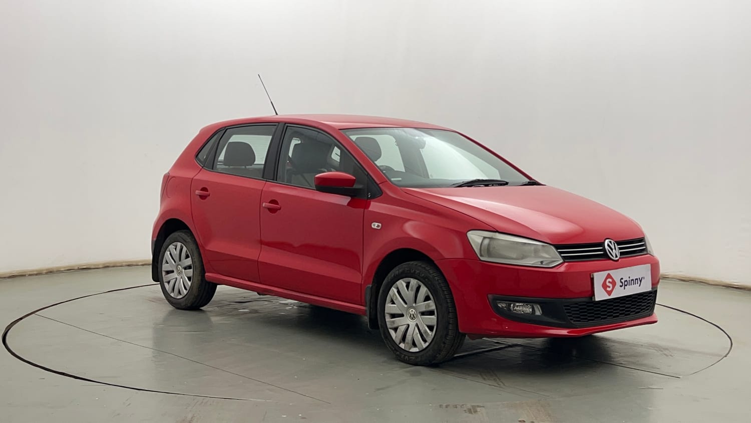 Used 2012 Volkswagen Polo Comfortline 1.2L (P) Petrol Manual exterior RIGHT FRONT CORNER VIEW