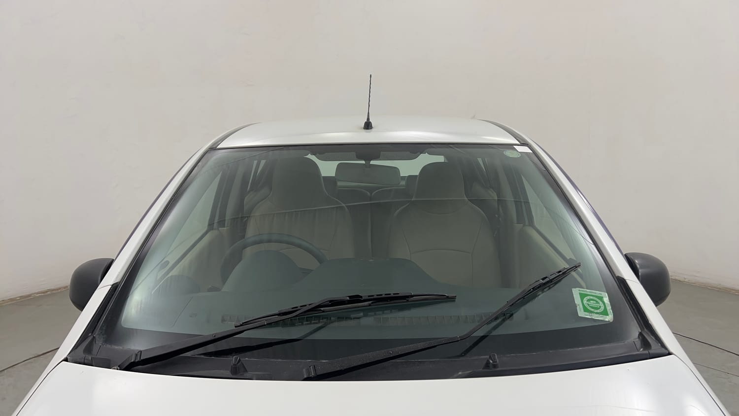 Used 2013 Maruti Suzuki A-Star VXI Petrol Manual exterior FRONT WINDSHIELD VIEW