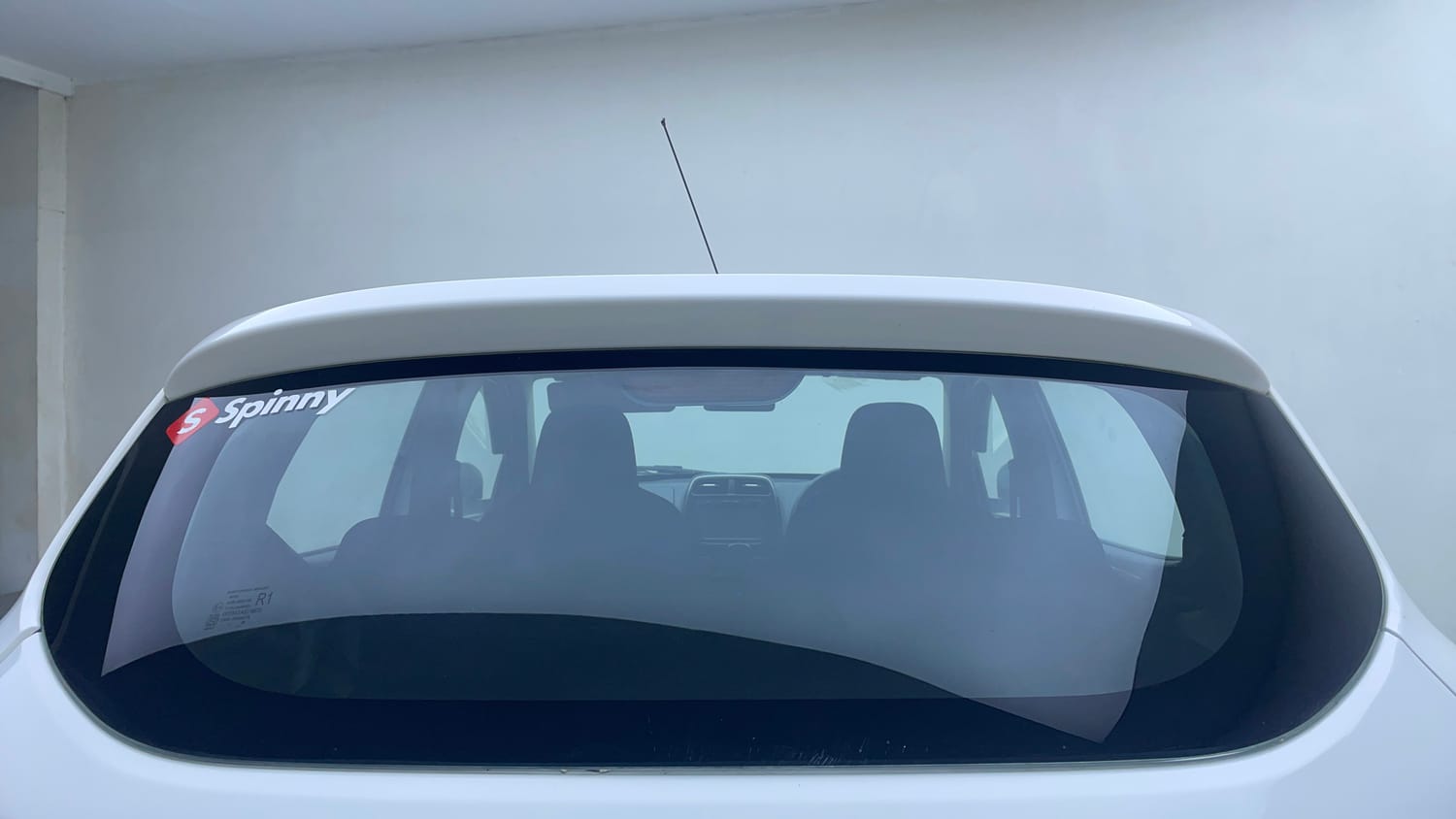 Used 2018 Renault Kwid 1.0 RXT AMT Opt Petrol Automatic exterior BACK WINDSHIELD VIEW