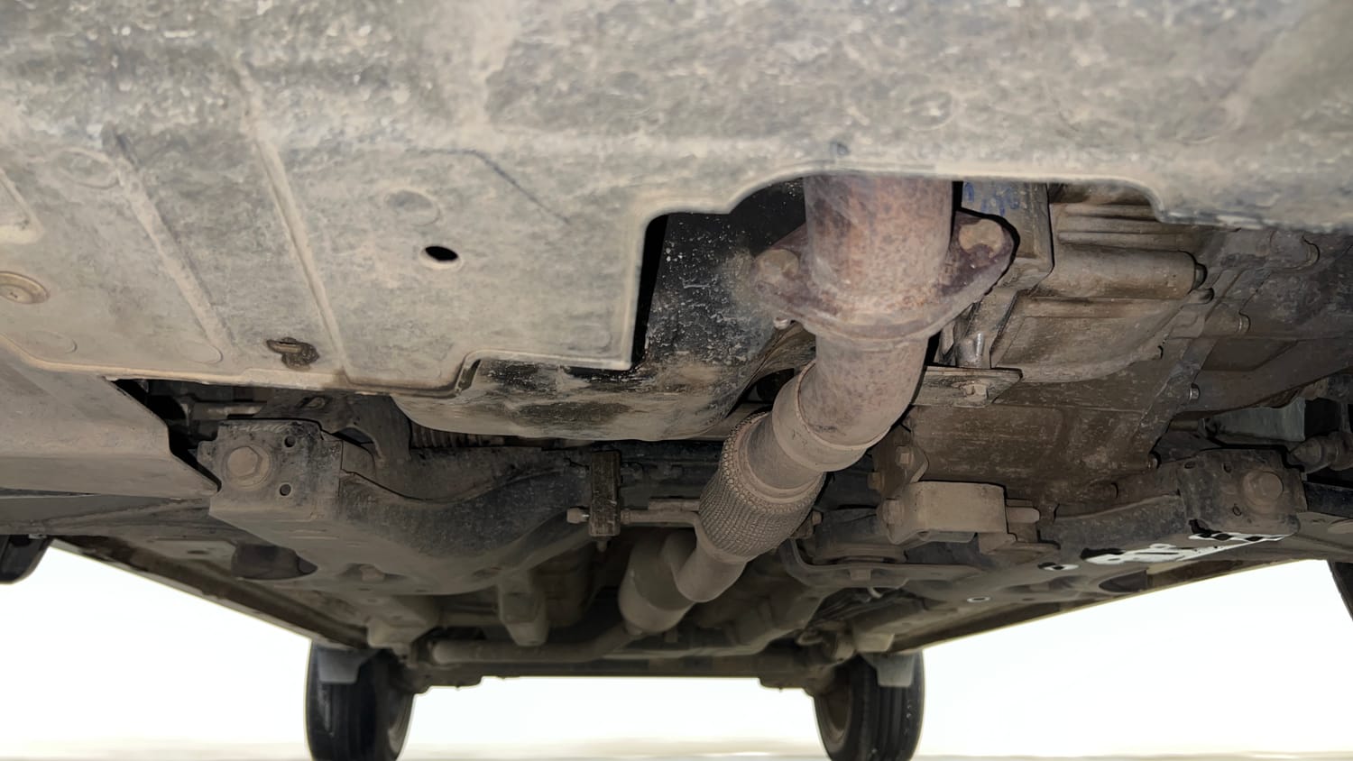 Used 2024 Tata Nexon Fearless 1.2 Revotron Petrol 6MT DT Petrol Manual extra FRONT LEFT UNDERBODY VIEW