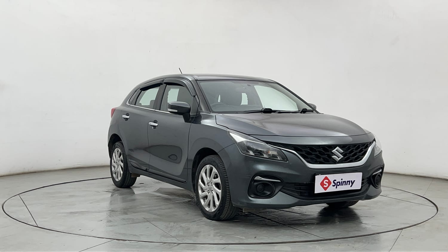 Used 2022 Maruti Suzuki Baleno Zeta MT Petrol Manual exterior RIGHT FRONT CORNER VIEW