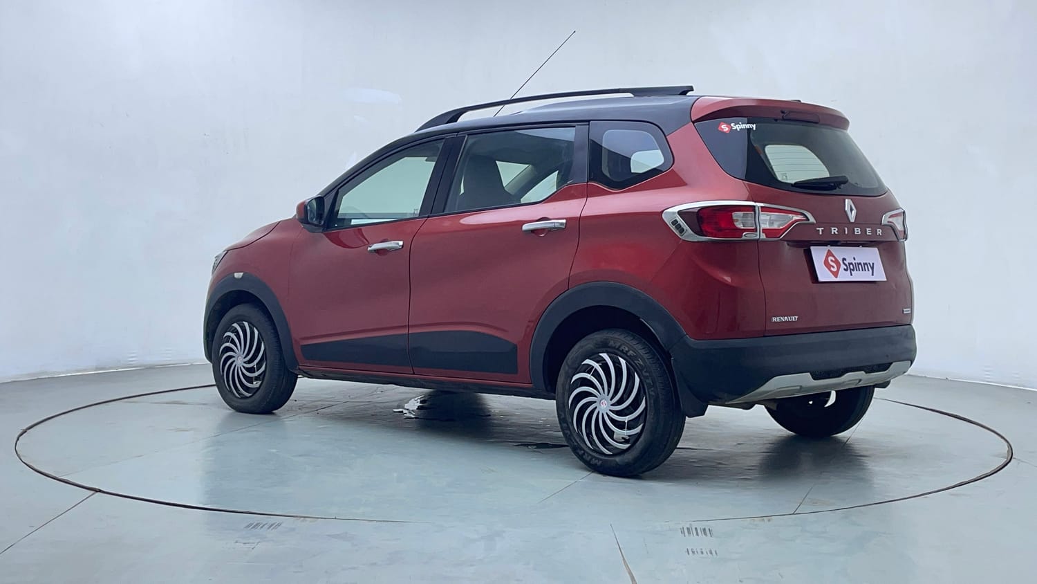 Used 2020 Renault Triber RXZ Petrol Manual exterior LEFT REAR CORNER VIEW