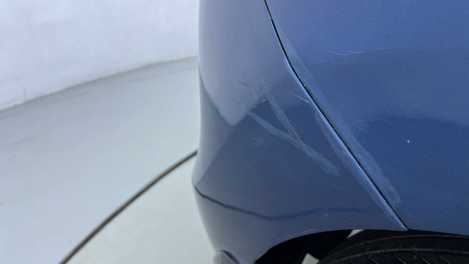 Used 2017 Maruti Suzuki Baleno Alpha 1.2 Petrol Manual dents MINOR SCRATCH
