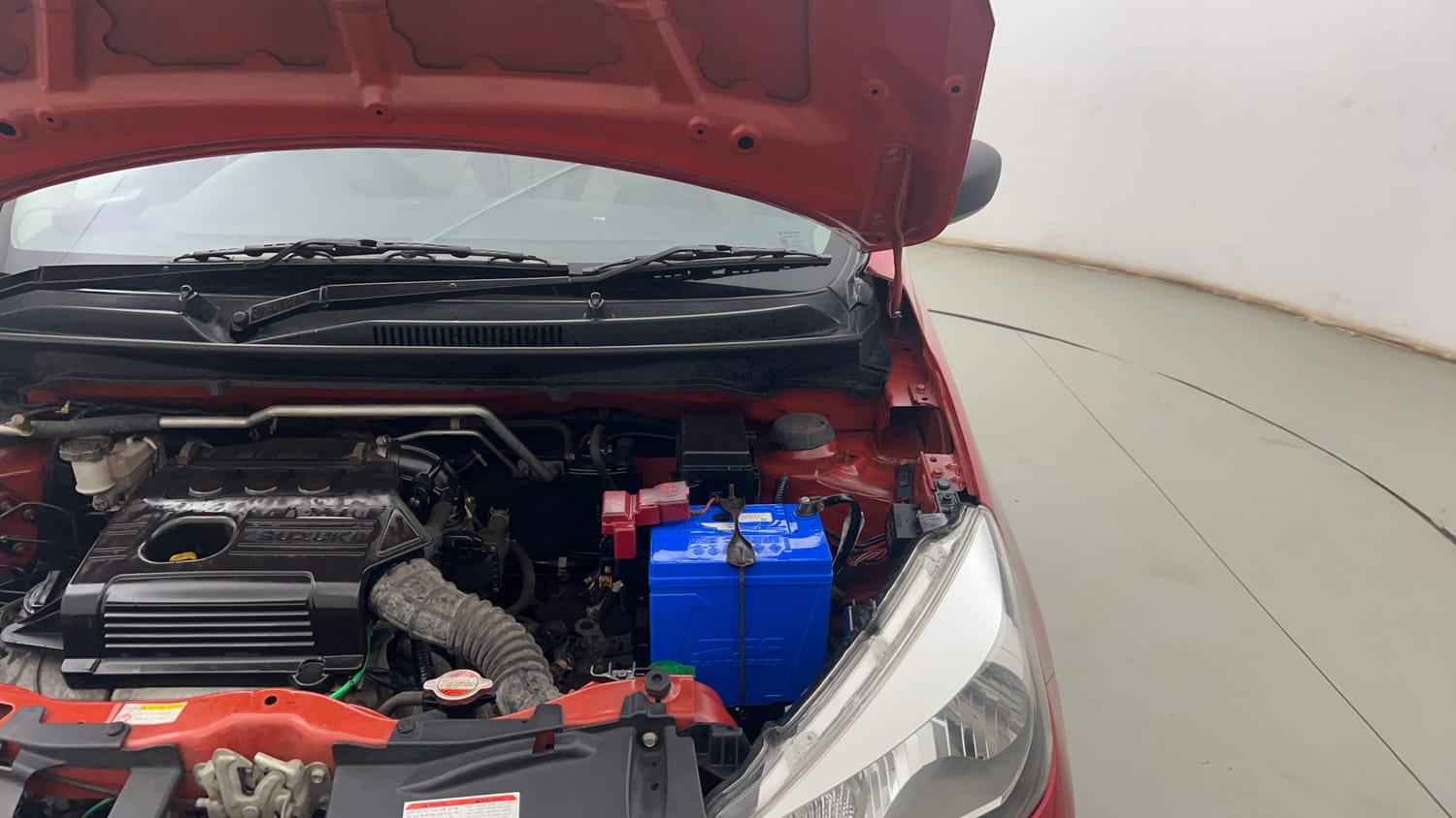 Used 2017 Maruti Suzuki Celerio VXi Petrol Manual engine ENGINE LEFT SIDE HINGE & APRON VIEW