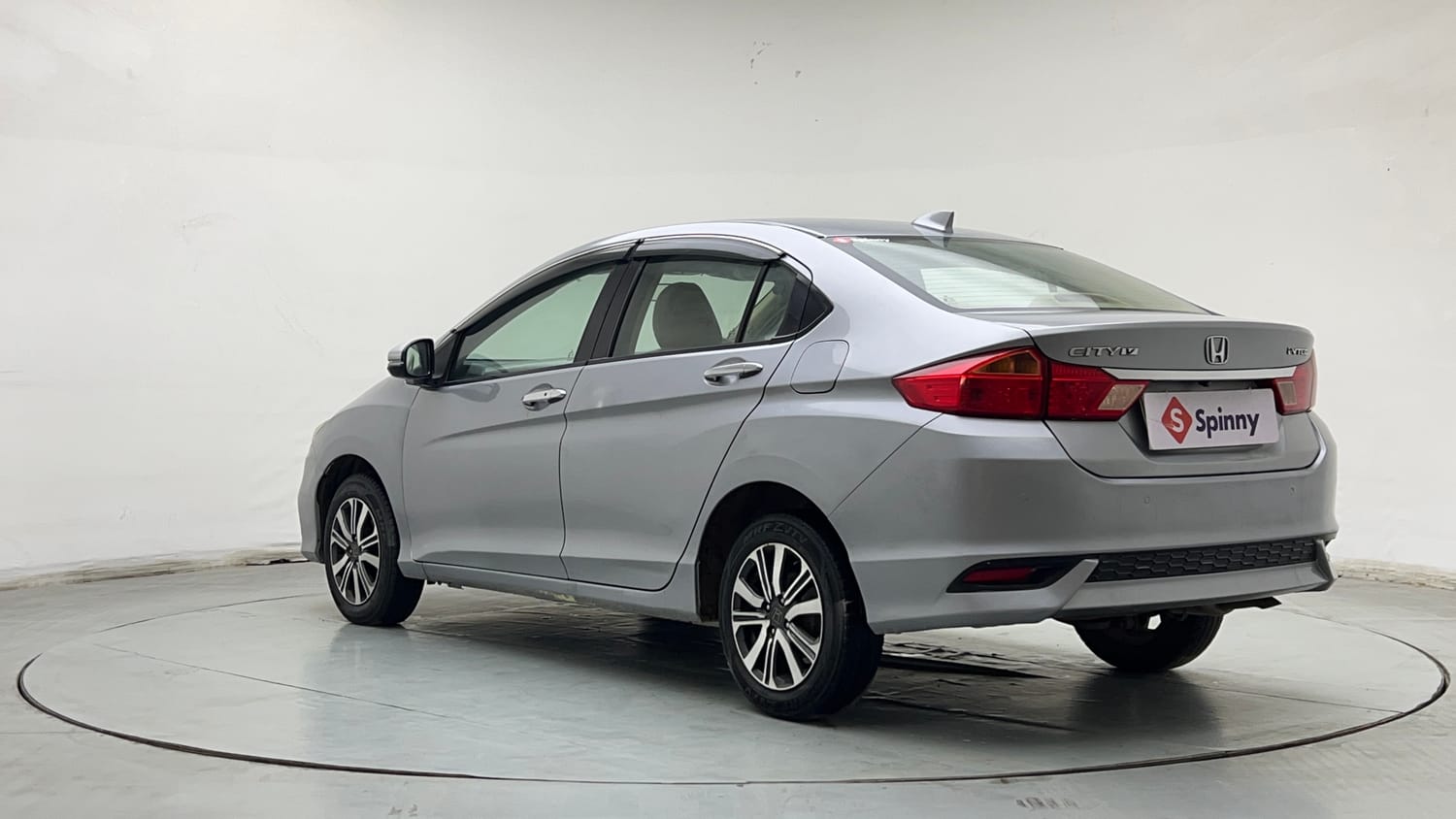 Used 2019 Honda City V CVT Petrol Petrol Automatic exterior LEFT REAR CORNER VIEW