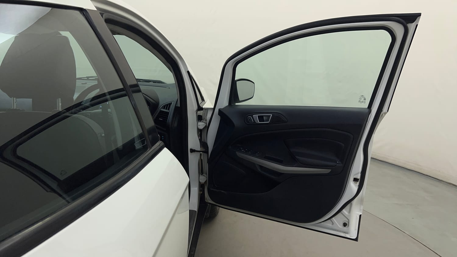 Used 2018 Ford EcoSport Titanium + 1.5L Ti-VCT AT Petrol Automatic interior RIGHT FRONT DOOR OPEN VIEW
