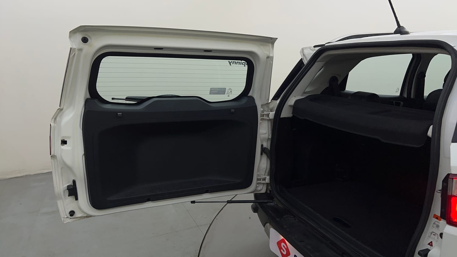 Used 2018 Ford EcoSport Titanium + 1.5L Ti-VCT AT Petrol Automatic interior DICKY DOOR OPEN VIEW