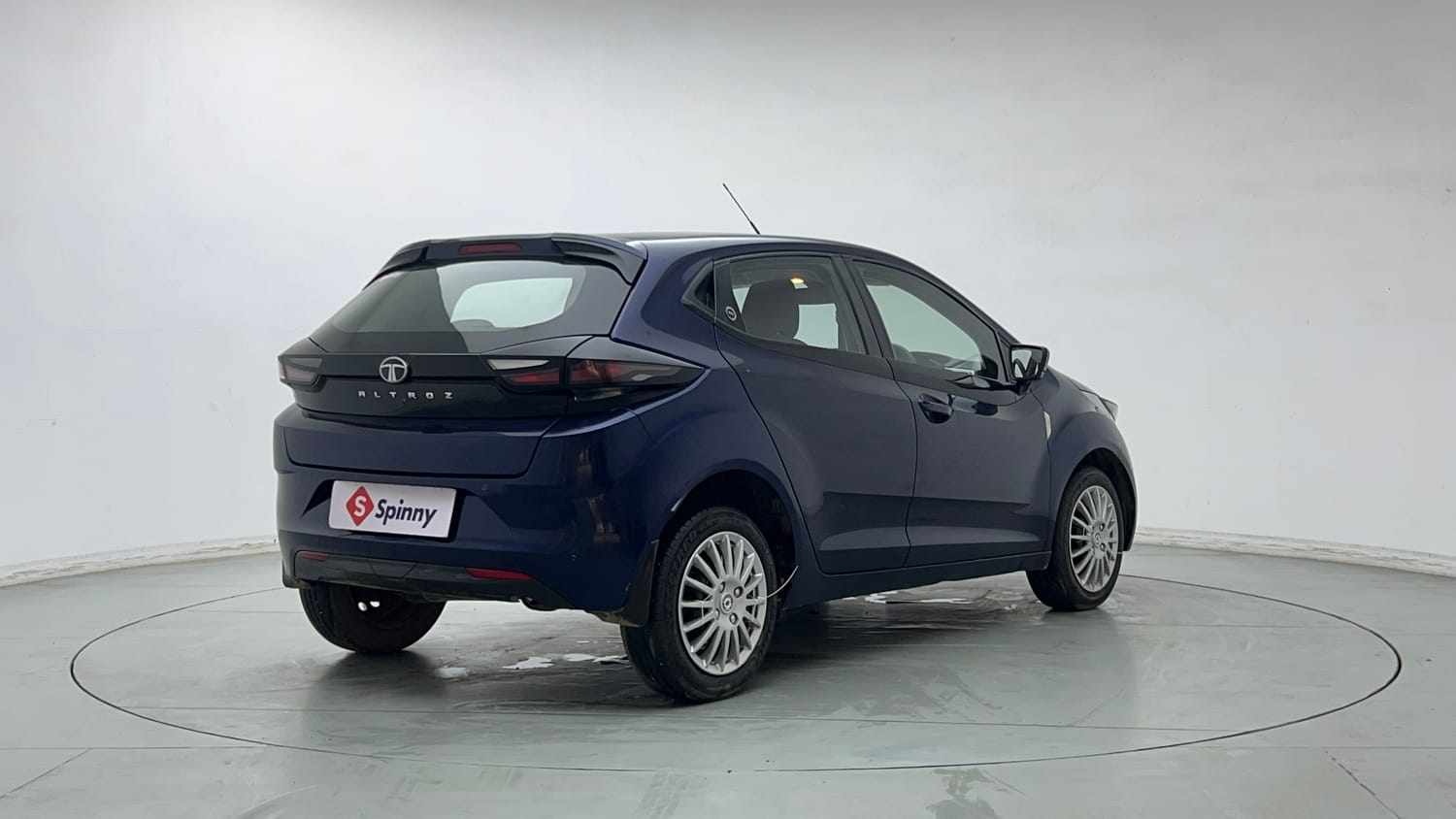 Used 2024 Tata Altroz XTA Petrol Petrol Automatic exterior RIGHT REAR CORNER VIEW