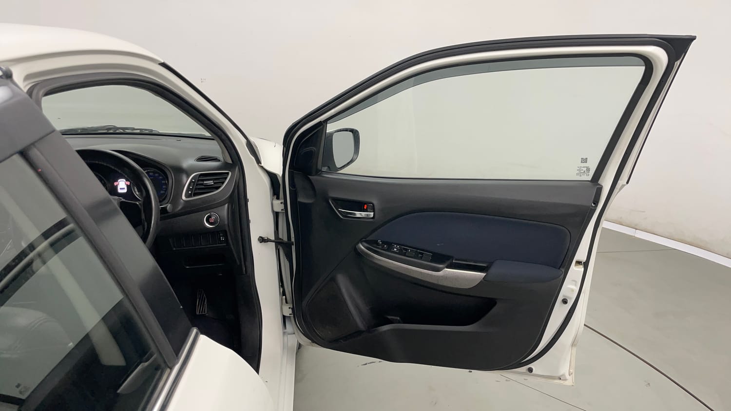 Used 2021 Maruti Suzuki Baleno Zeta Petrol Manual interior RIGHT FRONT DOOR OPEN VIEW