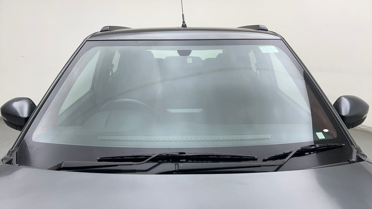 Used 2023 Tata Punch Adventure RHYTHM PACK MT Petrol + CNG (Outside Fitted) Cng Manual exterior FRONT WINDSHIELD VIEW