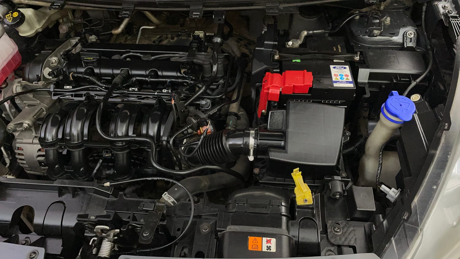 Used 2015 Ford Figo Trend 1.2 Ti-VCT Petrol Manual engine ENGINE LEFT SIDE VIEW
