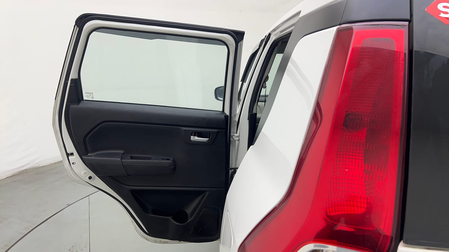 Used 2024 Maruti Suzuki Wagon R VXI 1.0 CNG Cng Manual interior LEFT REAR DOOR OPEN VIEW