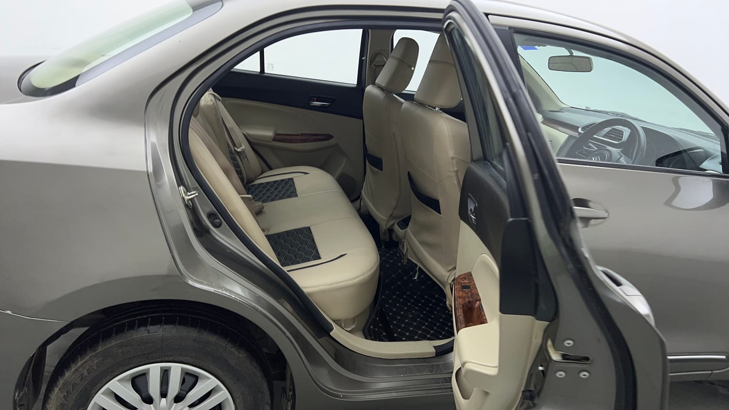Used 2020 Maruti Suzuki Dzire VXi Petrol Manual interior RIGHT SIDE REAR DOOR CABIN VIEW