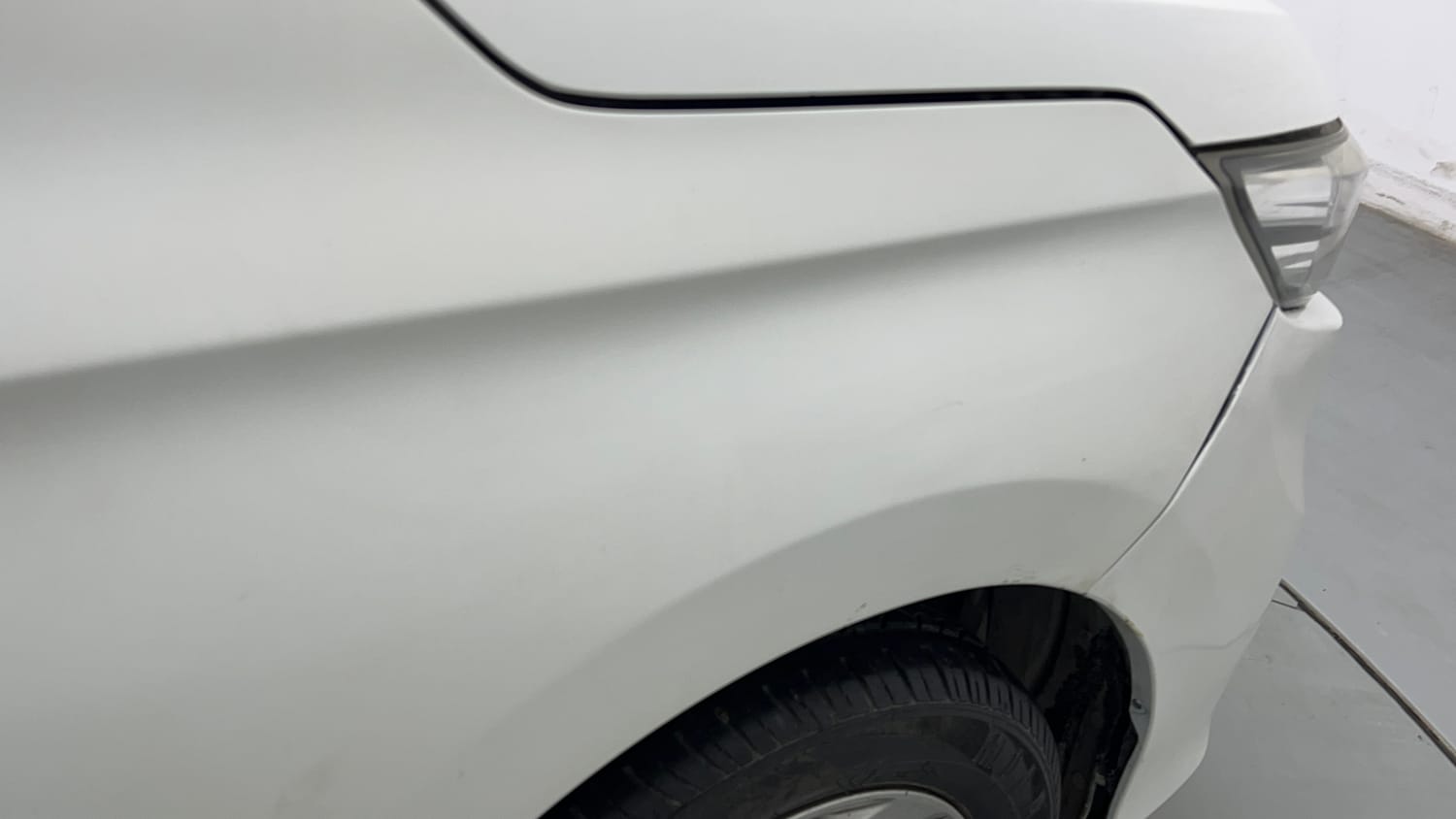 Used 2020 Honda Amaze 1.2 S CVT Petrol Petrol Automatic dents MINOR DENT